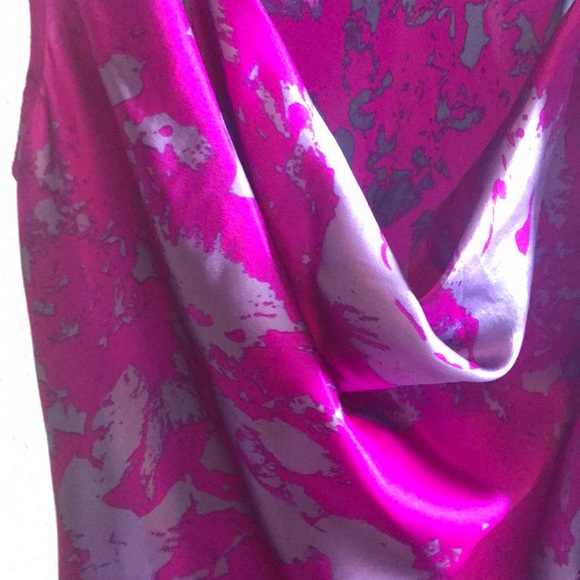 ⚡️Silk pink sleeveless top from Cabi - Picture 3 of 7